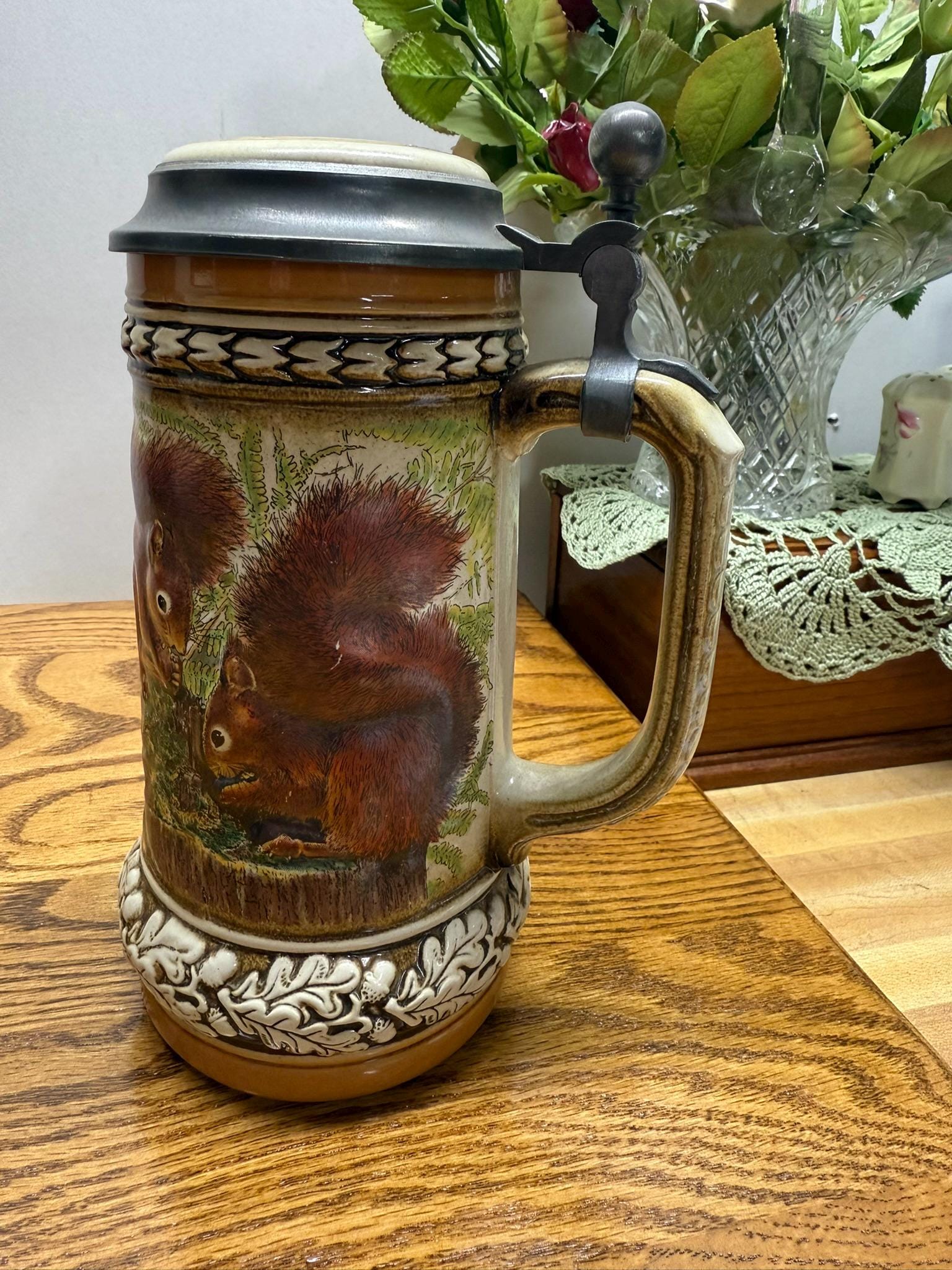 Gerz Wildlife German Beer Stein showcasing embossed squirrels and acorns on the lid