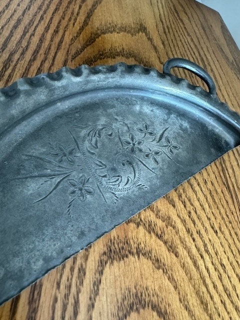 Service Crumber- Vintage Adelphi Silverplate Table Crumb Tray
