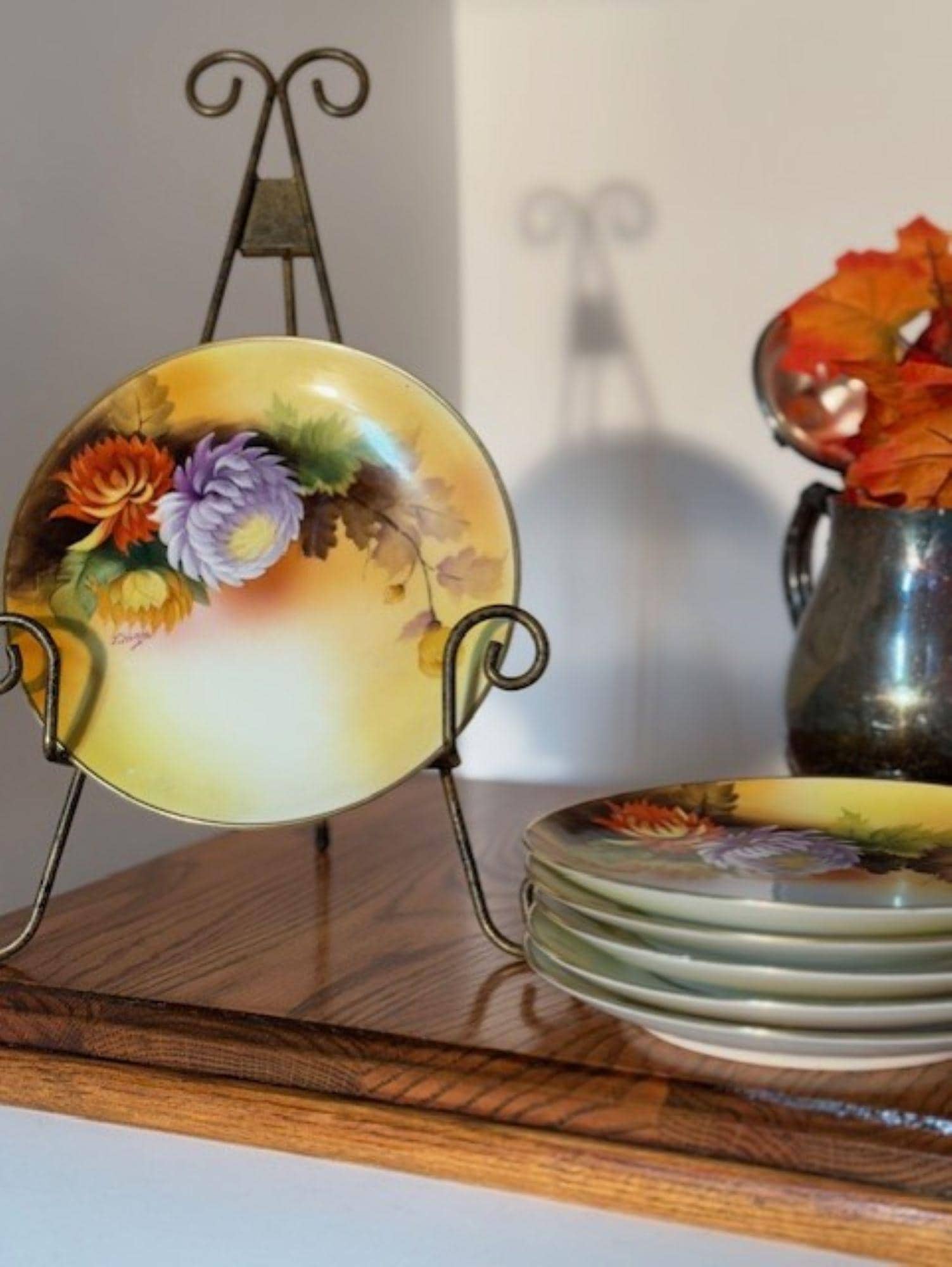 Plates- Noritake Hand-Painted Morimura Brothers Set of 6 Bread and Butter Plates