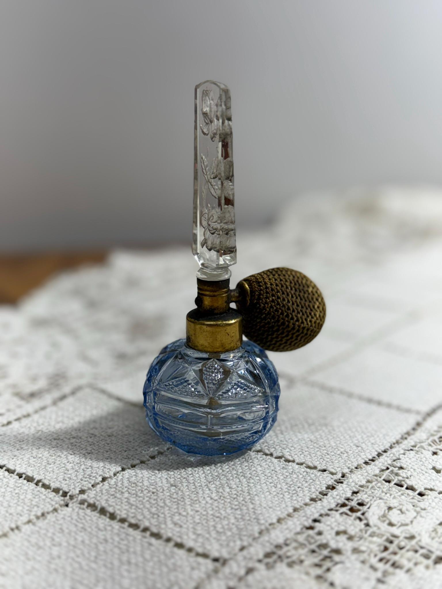 Vintage DeVilbiss Perfume Atomizer